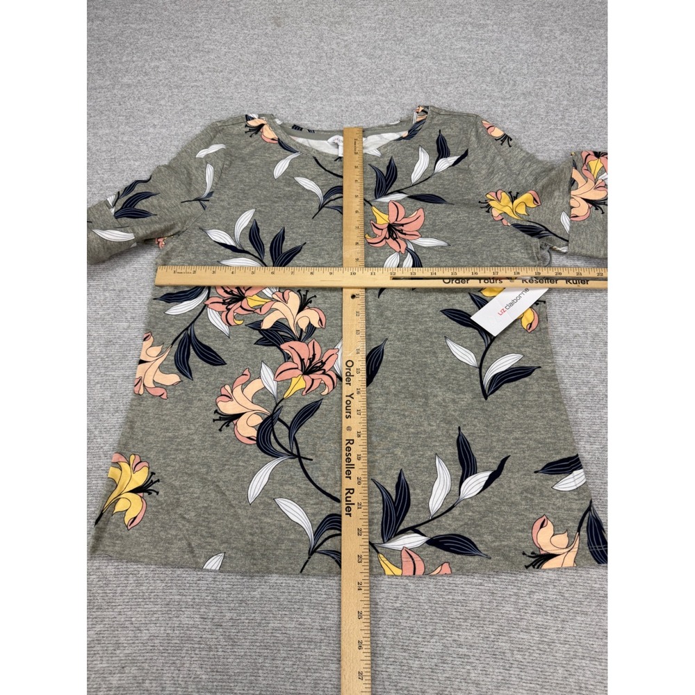Liz Claiborne Womens Large Grey Heather Floral Lily Short Sleeve Top MSRP $32 - Picture 10 of 11
